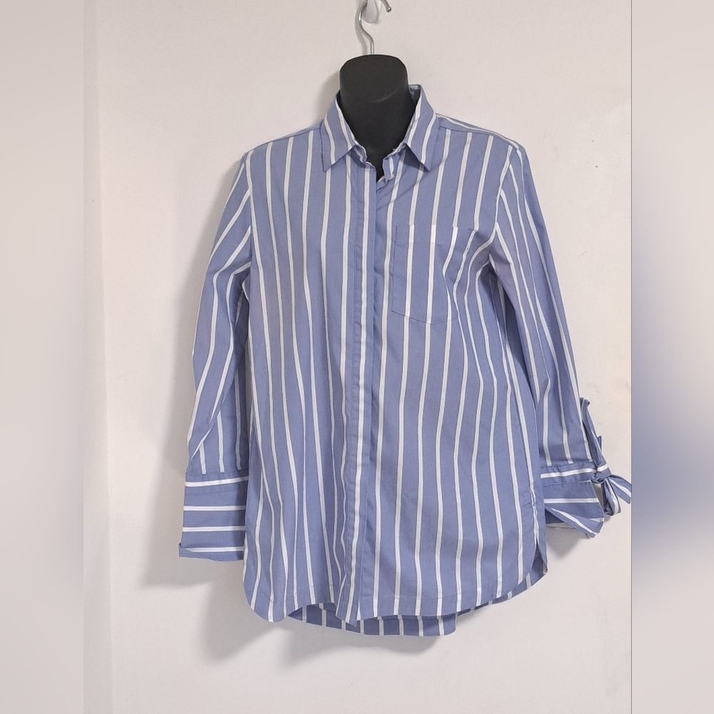 Banana Republic Blue and White Striped Long Sleeve Blouse Misses Size XS